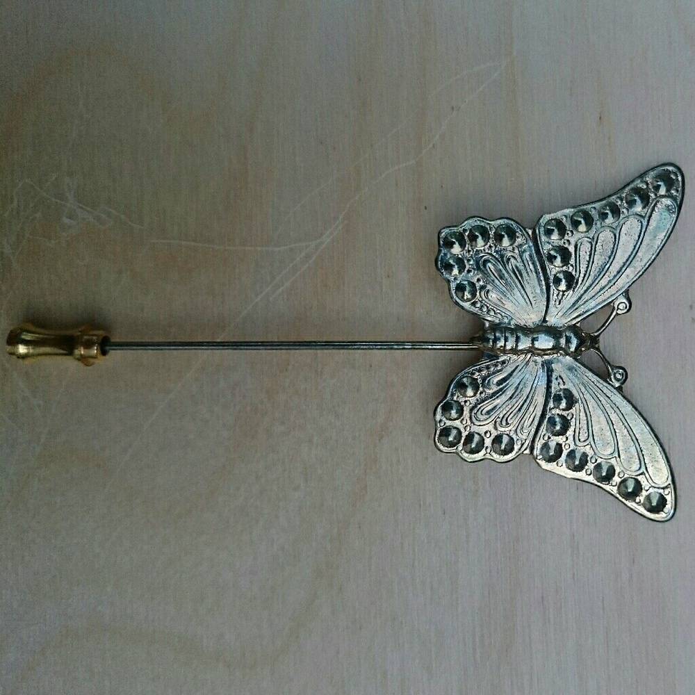 Gold-Colored Butterfly Pin - Picture 2 of 4